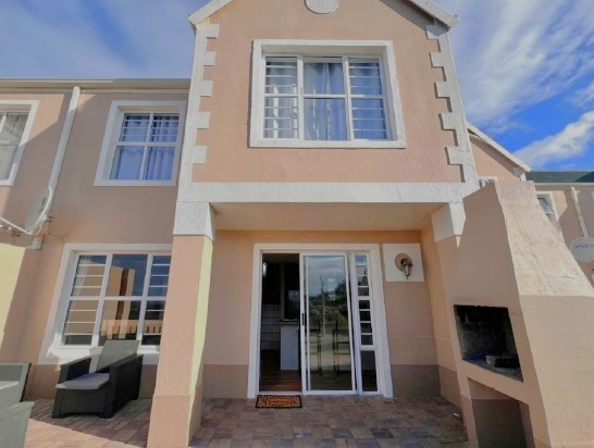 3 Bedroom Property for Sale in Marina Martinique Eastern Cape